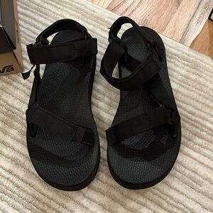Teva Women’s Midform Universal Sandals in Black